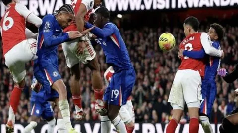 毛剑卿谈U15对日较量：逆境筑“人墙”防守，巧妙躲过红牌保阵