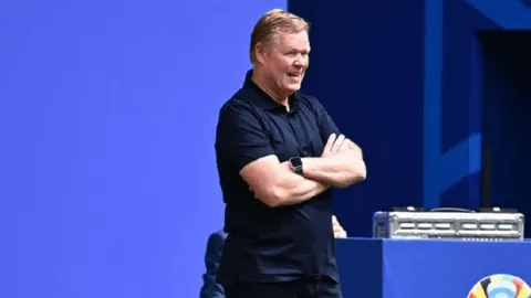 麦克朗NBA扣篮大赛三连冠，31万美元奖金远超其NBA生涯总薪资——九派新闻